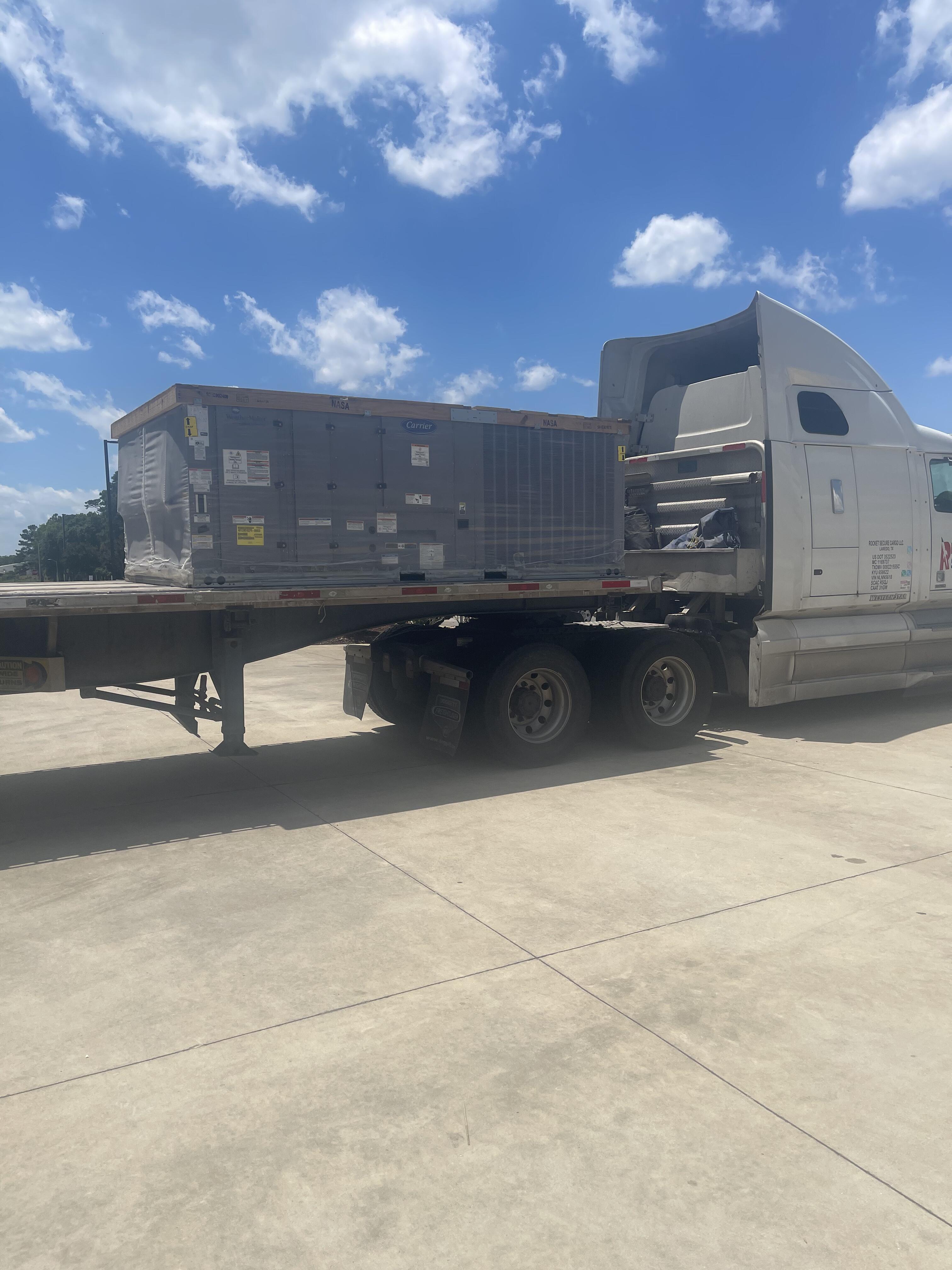 HVAC technician working in Myrtle Beach SC